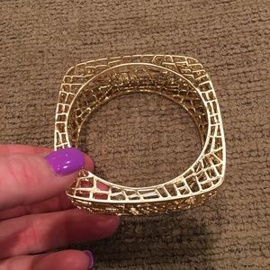 3-D bracelet